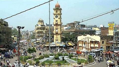 From chilly mornings to sunny days at 32°C, here's your Kanpur weather update for the week