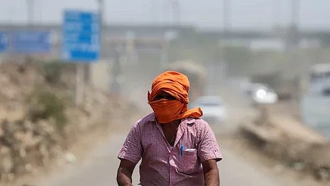 IMD issues heatwave warning in Mumbai on March 9 and 10; mercury may soar above 40°C