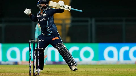 Offline ticket sale for IPL 2025 begins in Ahmedabad: Know where to buy!