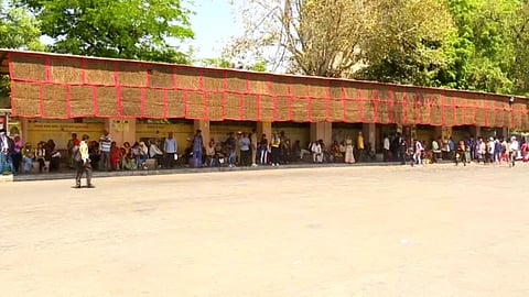 Ahmedabad gets its first-ever ‘Cool Bus Stop’: An eco-friendly effort to combat rising heat levels