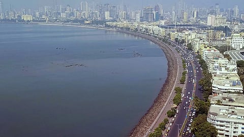 Mumbai braces for a weather shift! High humidity to be likely followed by rainfall from April 1
