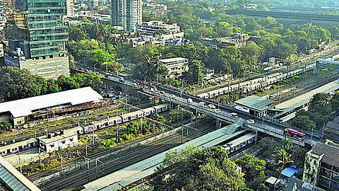Mumbai's century-old Elphinstone Bridge to close from April 15; major traffic disruptions expected