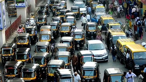 Mumbai Traffic Police penalises over 48,000 auto drivers; ₹40 lakh recovered in two-week drive!