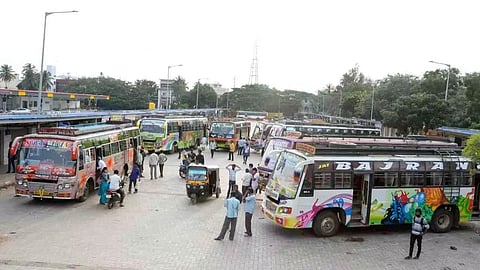 UP clears Private Bus Terminal Policy to ease congestion in Lucknow & other cities