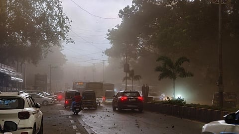 Pre-monsoon showers drench Mumbai; Yellow Alert in city & nearby areas till May 14