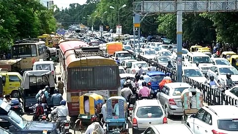 Flash mode returns at Lucknow's 20 key intersections | Details