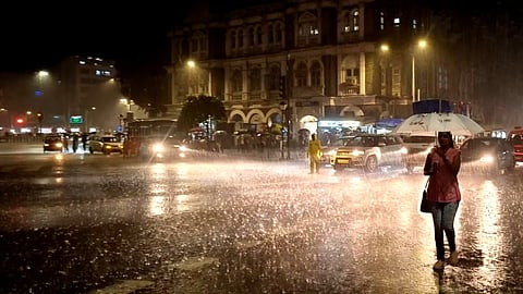 Mumbai braces for season’s heaviest monsoon spell; IMD issues Yellow Alert!