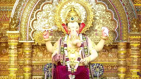 First look of Mumbai's Lalbaugcha Raja 2025 unveiled | Watch Video