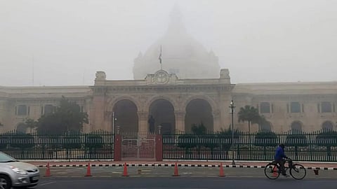 Lucknow Weather | Mercury dips to 12°C, a chilly and polluted week lies ahead