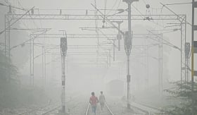 Lucknow ranks 6th in the list of most polluted cities in India; Masks, air purifiers a must to stay safe!