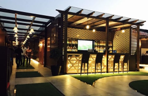 Planning your NYE at a rooftop in Lucknow? Head to Skyhilton in Alambagh!