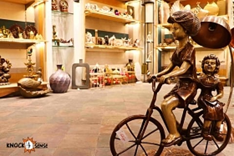 This homegrown brand in Lucknow is making our life artsy: Head over to The Art Age now!