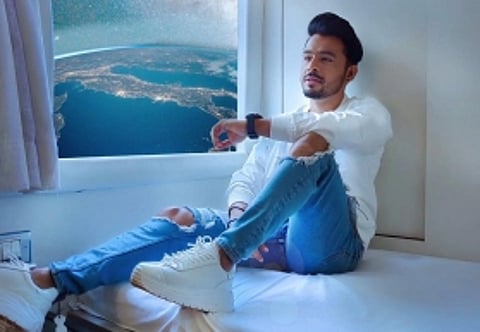 Catch Tony Kakkar live in action this Wednesday, at Molecule Air Bar in Lucknow