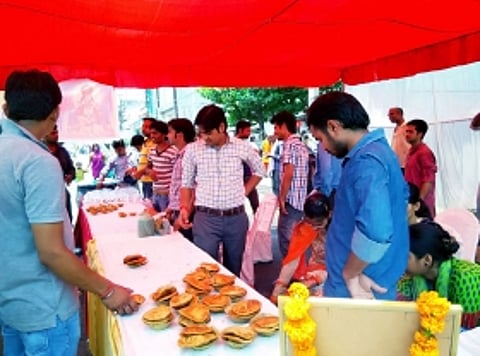 The widespread celebration of Lucknow’s Bada Mangal and the story behind it!