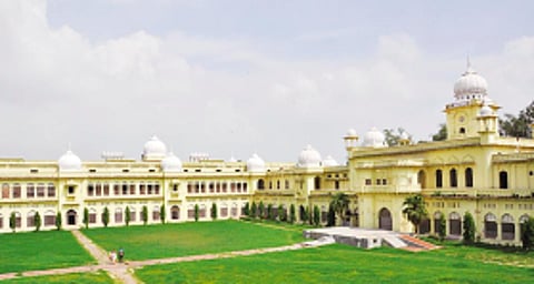 Lucknow University’s girls outshine boys; 74 girls, 22 boys set to win medals in convocation!