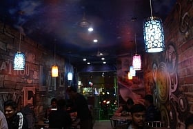 Nainital Momos expands to Alambagh, opens a cafe at Singar Nagar metro station!