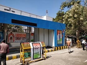 Lucknow takes a step towards smart city with modern bus stops and public toilets!