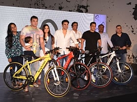 Finally Being Human e-cycle comes to Lucknow, available at all Agarwal Cycle outlets in city!