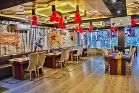 New in Lucknow: ‘Handi in Aliganj’ is the funkiest fine-dine restaurant we have ever been to!