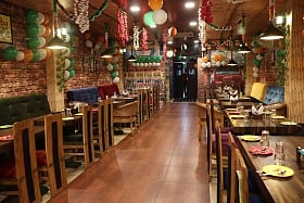 Kukku Da Dhaba is the ‘new age dhaba’ that needs to be on your list of must visits in Lucknow!