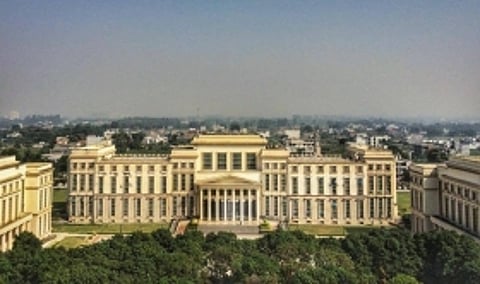 8 Things you will relate to if you’re an Amitian from Lucknow!