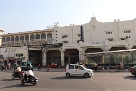 Hazratganj’s Mayfair- a relic of the past or a symbol of colonial hangover ?