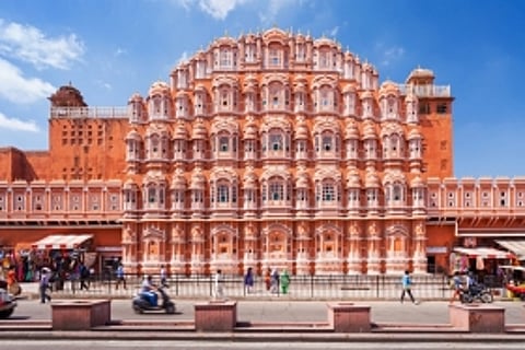 Why the ‘palace of winds’ Hawa Mahal should be on top of your Jaipur itinerary