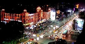 5 Indorean delicacies which you NEED to eat on your next trip to Indore!