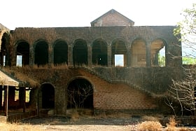 5 eerily haunted places in Goa which will spook the wig right off of your head
