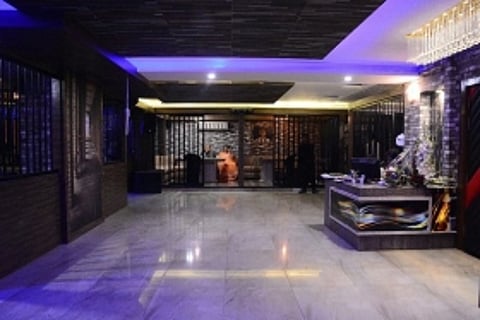 Barracks in Kanpur’s Swaroop Nagar, has arrested our interest & we’re guilty as charged