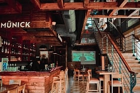 Night owls are hooting because Munick Bistro and Bar will be open till 3am & there’s more!