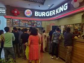 Burger King just opened its first outlet in Alambagh, Lucknow & we are already drooling!