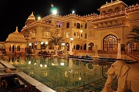 5 hotels in Jaipur that bring the spirit of the Pink City right to your room