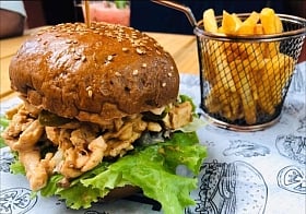 The Burger House in Assagao, Goa is creating a buzz with its meaty burgers & craft cocktails!