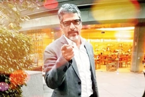 Naval Commander turned comedian Manish Tyagi is coming to Indore to make you LOL!