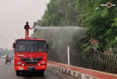 AQI in Lucknow crosses 400 mark, gets 'severe' at most places