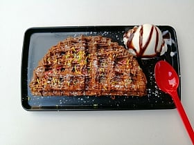Calories take a back seat when it comes to these 5 Waffle Places in Lucknow