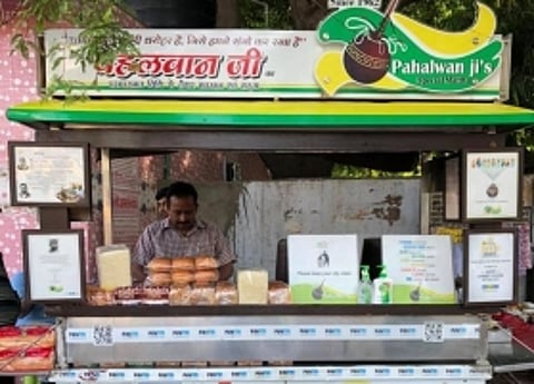 5 iconic food outlets in Kanpur that you HAVE to try when in the city!