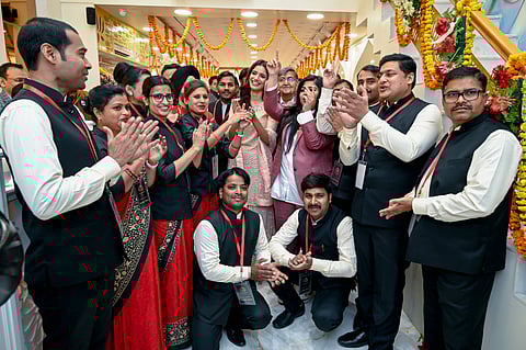 Ladies in Lucknow take note, Ajara by Aditi Kumar, has set up a brand new outlet HERE in Hazratganj!