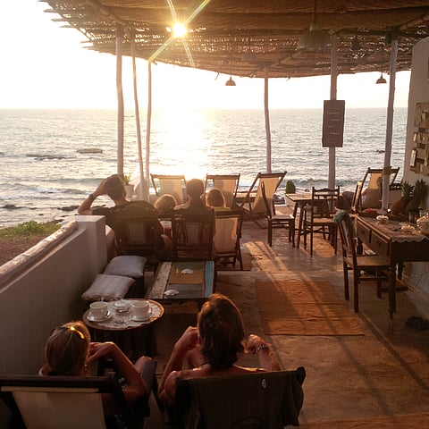 This lil' Bohemian joint in Anjuna is a hidden gem, taking us to the coasts of Greece