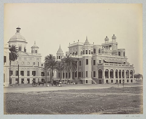 Kothi Darshan Bilas is a window to Lucknow's tragic past & it's surreal architecture