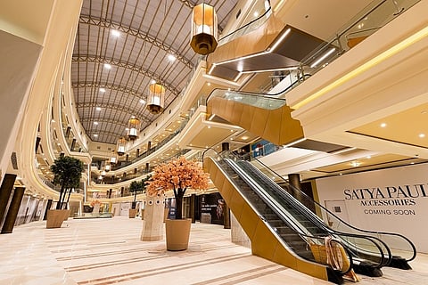 Lucknow's newest OnePlus store is now at the Phoenix Palassio Mall