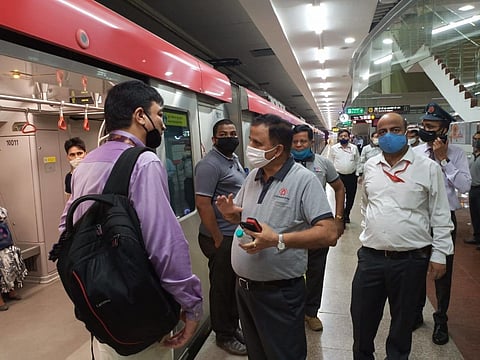 Save up 10% on your daily metro travel in Lucknow with a Go Smart Card!