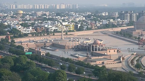 Lucknow's AQI tagged as 'Unhealthy'; crop residue burning a contributing factor