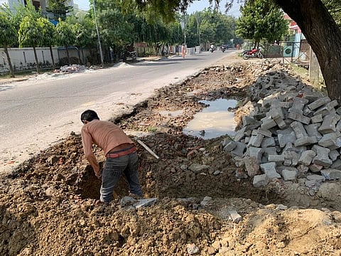 Pits & trenches due to gas pipeline work raise problems for residents of Lucknow's Indira Nagar