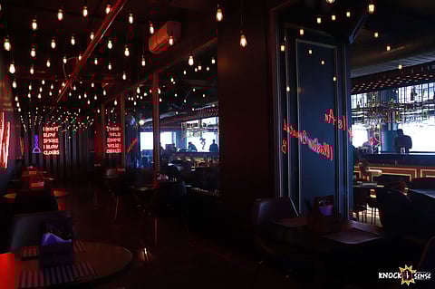 Grab a FREE drink at Lucknow's Lord of The Drinks; 1+1 on booze & 2+1 budget deals on appetizers