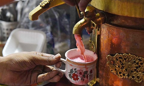 From sipping on Pink Tea to strolling at MD, 6 reasons that make Lucknow winters much-awaited