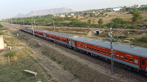 Jaipur's 1st electric train completes its run to Prayagraj; e-trains to Delhi to start soon