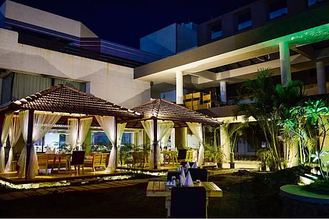 Indulge in a make-believe countryside break right here at Indore's Little Monk