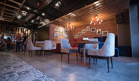 Lakhnavi Brew Works is hosting a grand NYE bash with an all-you-can-eat menu & UNLIMITED drinks